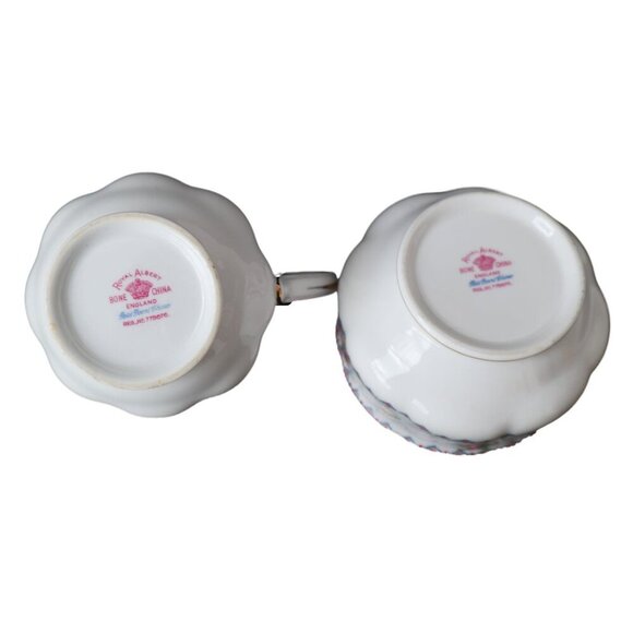 Vintage Royal Albert Cream and Sugar Petit Point Tea Party Gift Bone China - Picture 6 of 7